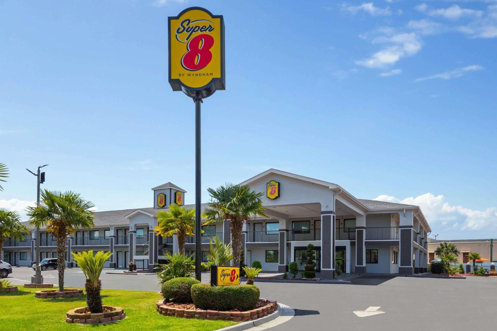 ซูเปอร์ 8 บาย วินด์แฮม แพรตวิลล์ มอนต์โกเมอรี Motel แพรตต์วิลล์ ภายนอก รูปภาพ